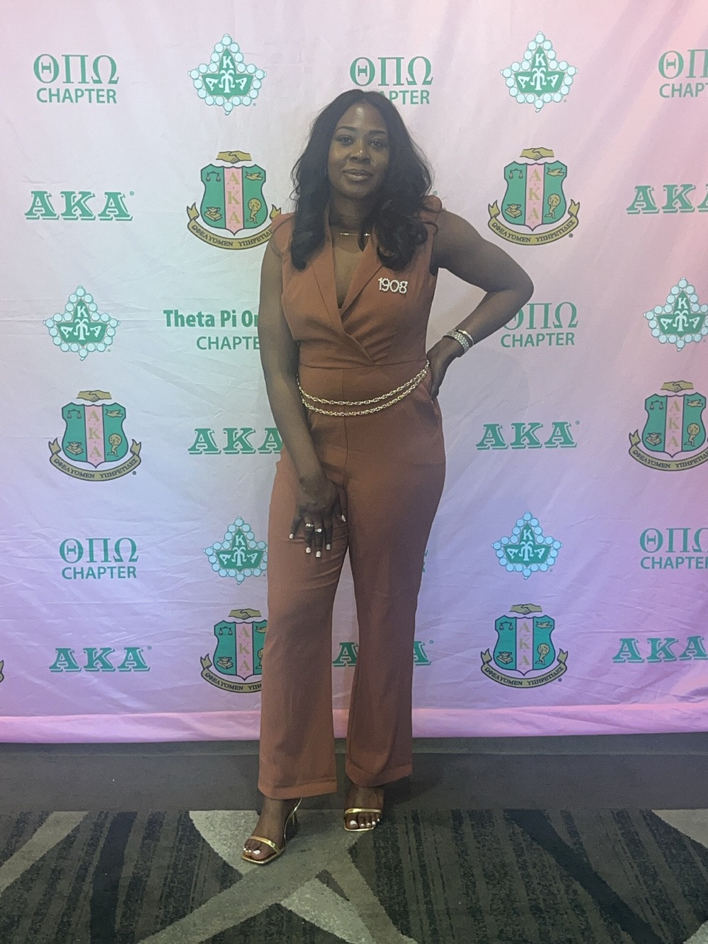 Express Sleeveless Tailored Jumpsuit in Rust with Cream Belt - Picture 4 of 4